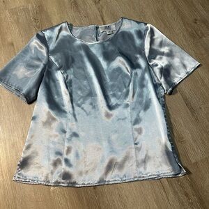 JM Studio Blue Satin Short Sleeve Blouse Size 10P